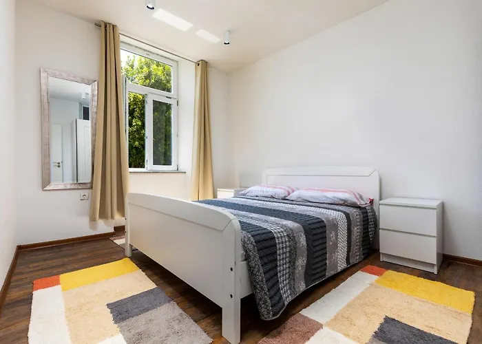Top Central Apartments